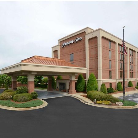 Hampton Inn Raleigh Capital Blvd North Экстерьер фото